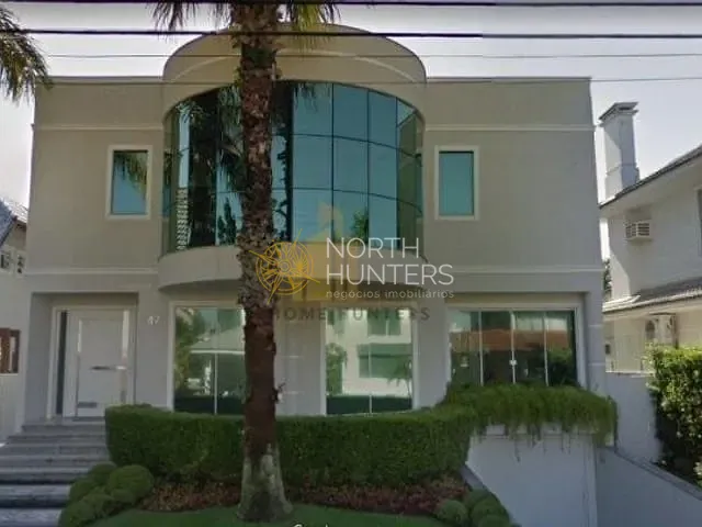 Casa com 450m² 4 quartos e 6 banheiros, à venda, no bairro Jurerê Internacional em Florianópolis