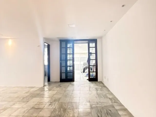 Casa com 300m² 4 quartos e 2 banheiros, à venda, no bairro Álvaro Weyne em Fortaleza