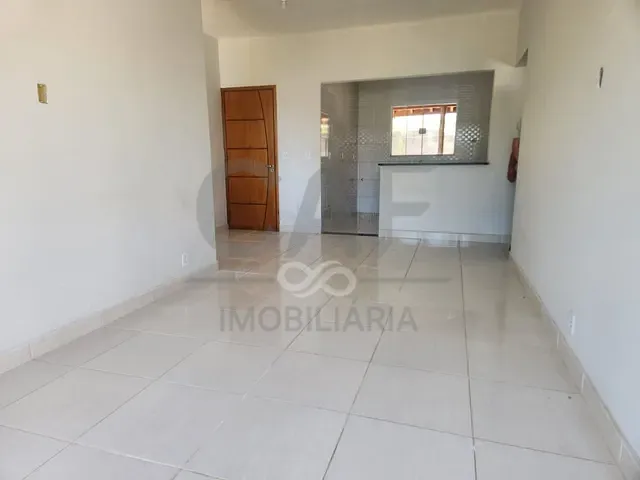 Casa com 200m² 2 quartos e 1 banheiro, à venda, no bairro Moinho Residencial em Holambra