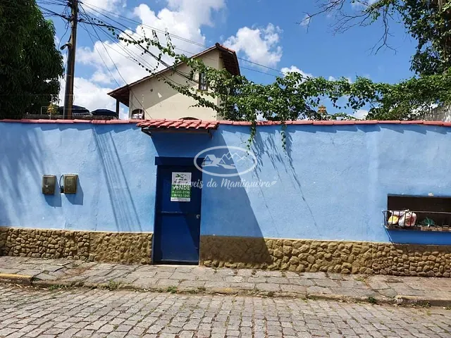 Casa com 2000m², à venda, no bairro Manejo em Resende