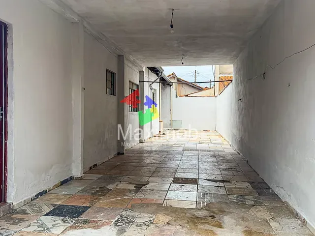 Casa com 200m² 3 quartos e 1 banheiro, à venda, no bairro Vila Penha do Rio do Peixe em Itapira