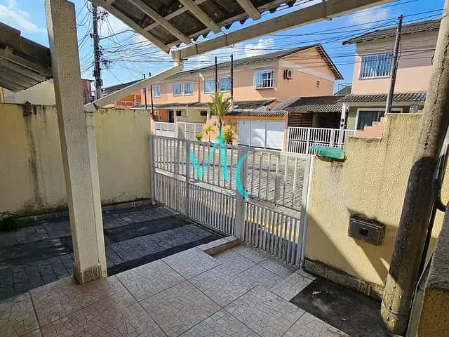 Casa 2 quartos e 2 banheiros, à venda, no bairro Campo Grande em Rio de Janeiro