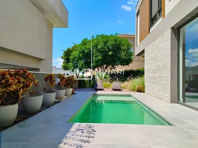 Casa com 490m² 3 quartos e 4 banheiros, à venda, no bairro Alphaville em Santana de Parnaíba