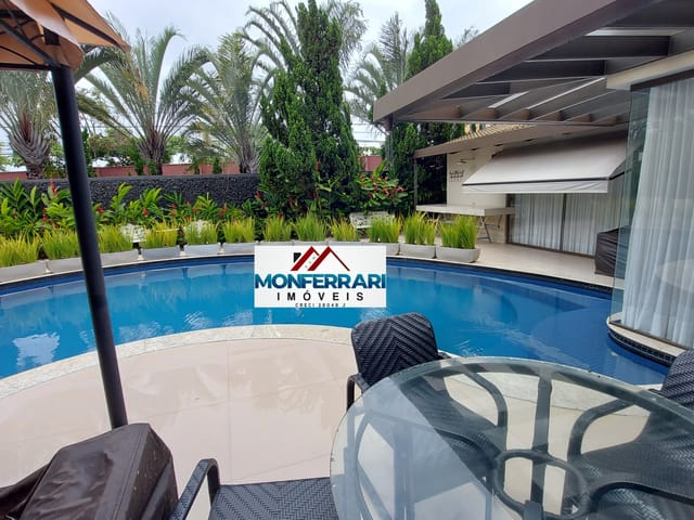 Casa com 898m² 4 quartos e 7 banheiros, à venda, no bairro Jardins Viena em Aparecida De Goiânia