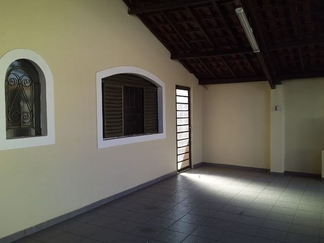 Foto do Casa - Casa com 3 dormitórios, 210 m² - venda por R$ 600.000,00 ou aluguel por R$ 2.200,00/mês - Jardim Laudissi - Santa Bárbara D'Oeste/SP | Oeste Imóveis