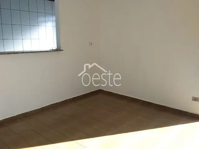 Casa com 250m² 4 quartos e 3 banheiros, à venda, no bairro Jardim Laudissi em Santa Bárbara D'Oeste