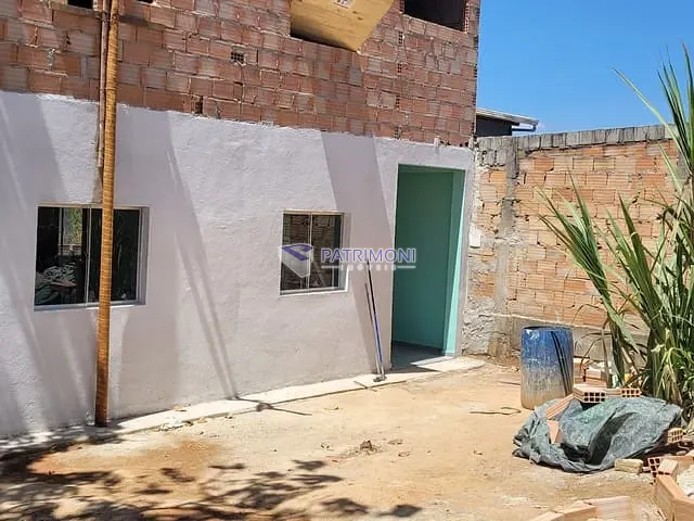 Casa com 100m² 2 quartos e 1 banheiro, para alugar, no bairro Vila Maria regina em Juatuba