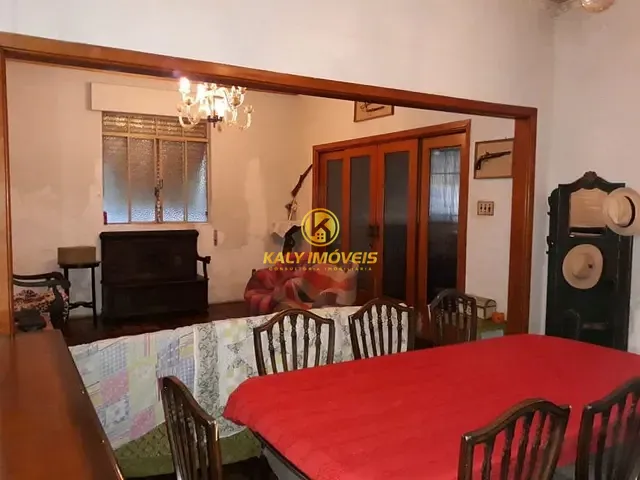 Casa com 400m² 3 quartos e 2 banheiros, à venda, no bairro Santo Antônio em São Caetano do Sul
