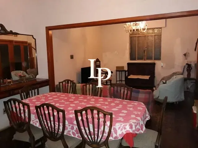 Casa com 400m² 3 quartos e 2 banheiros, à venda, no bairro Santo Antônio em São Caetano do Sul