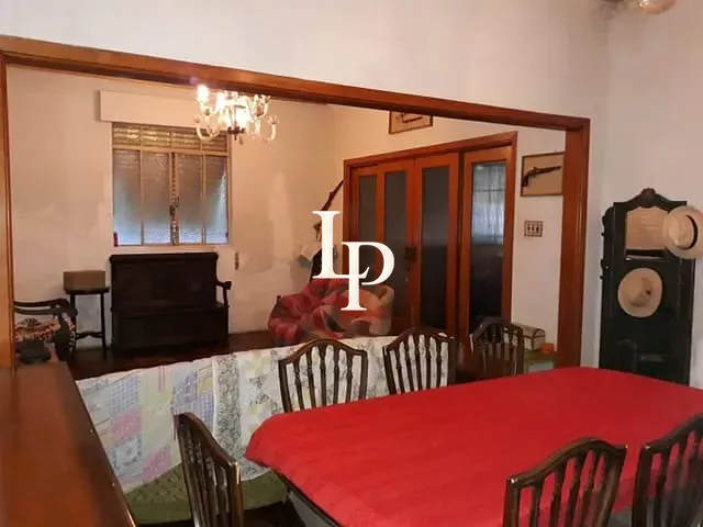 Casa com 400m² 3 quartos e 2 banheiros, à venda, no bairro Santo Antônio em São Caetano do Sul