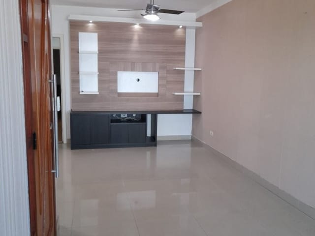Foto do Casa - Condomínio Residencial Montserrat- Casa para Locação 3 Quartos (1 Suite) - Chácaras Mussahiro, Londrina - PR | Premier Imóveis