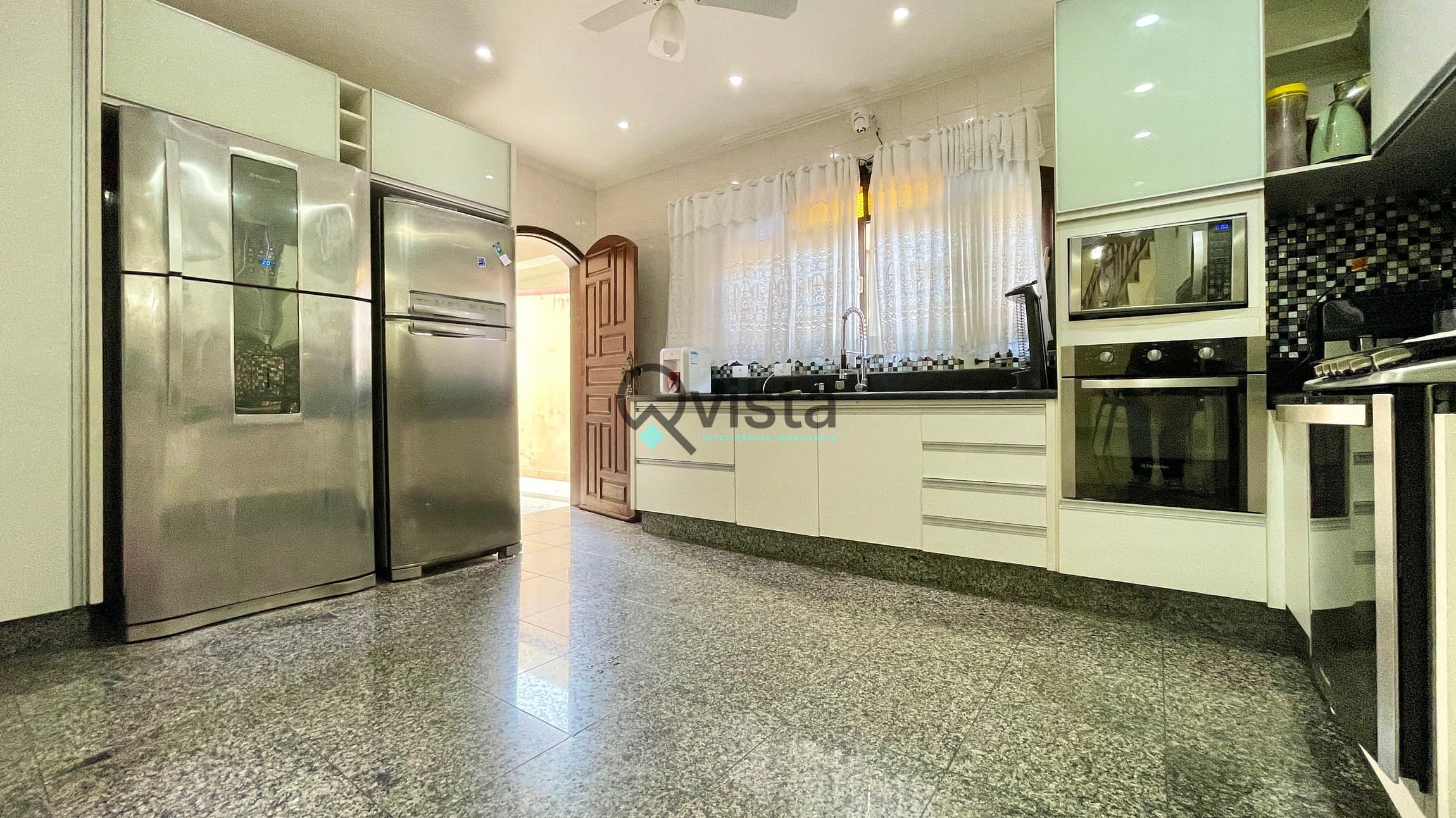 Casa, 4 quartos, 300 m² - Foto 24