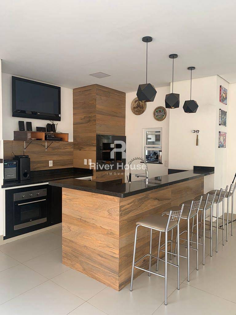 Casa à venda com 4 quartos, 315m² - Foto 12