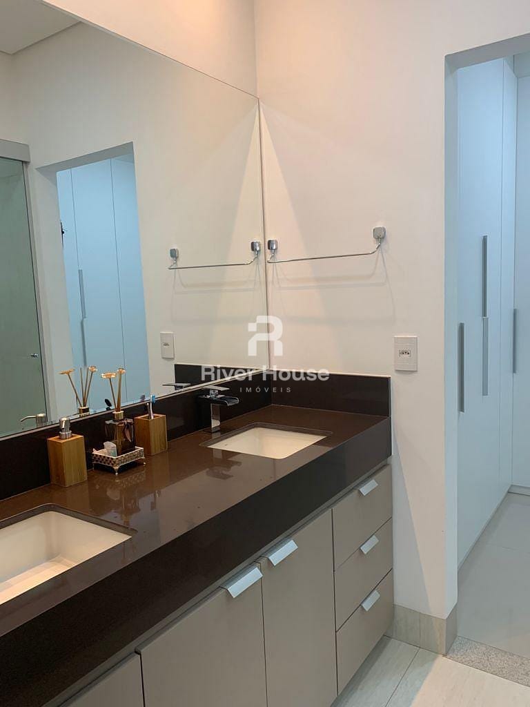 Casa à venda com 4 quartos, 315m² - Foto 3