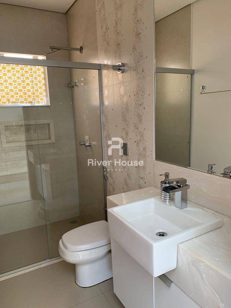 Casa à venda com 4 quartos, 315m² - Foto 4
