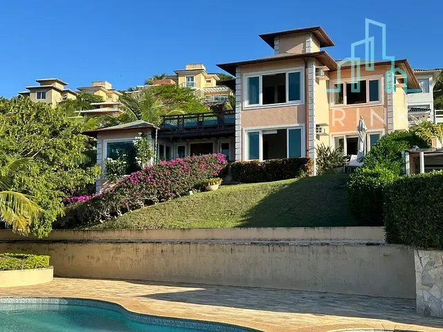 Casa 3 quartos e 5 banheiros, à venda, no bairro Geribá em Armação dos Búzios