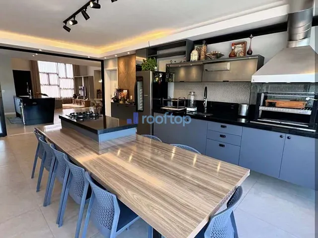 Casa com 800m² 3 quartos e 5 banheiros, à venda, no bairro Itupeva em Itupeva