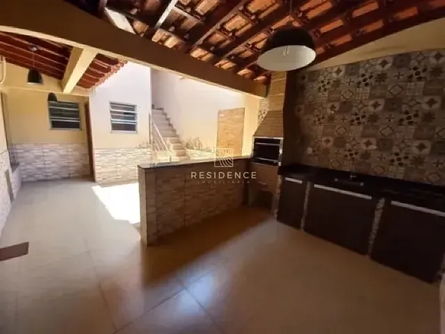 Casa 4 quartos e 3 banheiros, à venda, no bairro Santo Agostinho em Volta Redonda