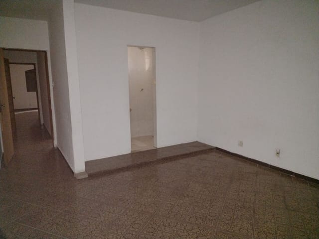 Casa com 300m² 3 quartos e 1 banheiro, à venda, no bairro Cidade do Sol em Juiz de Fora