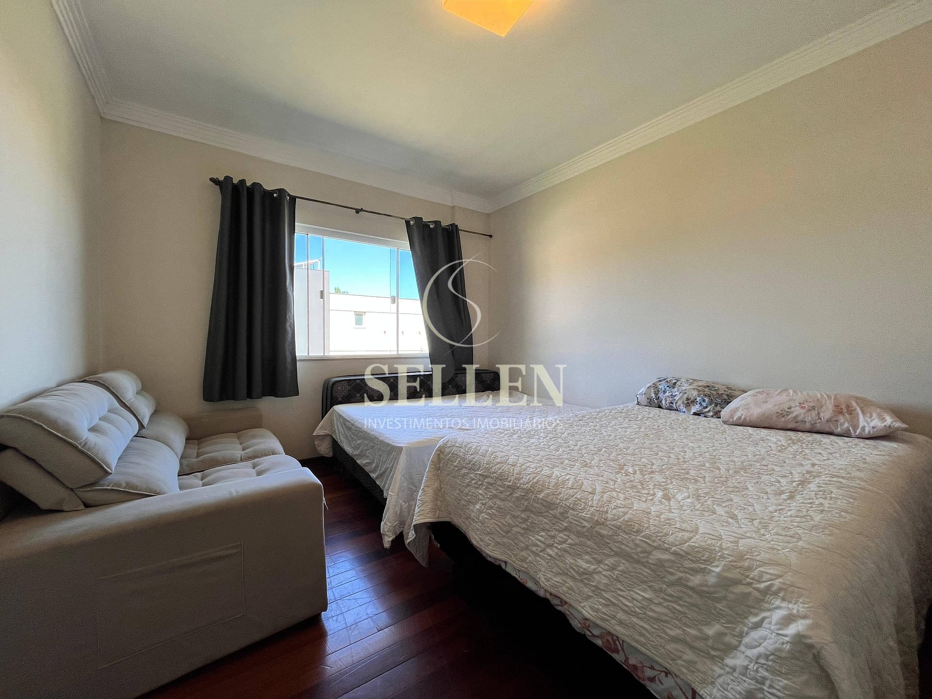 Casa à venda e aluguel com 4 quartos, 452m² - Foto 7