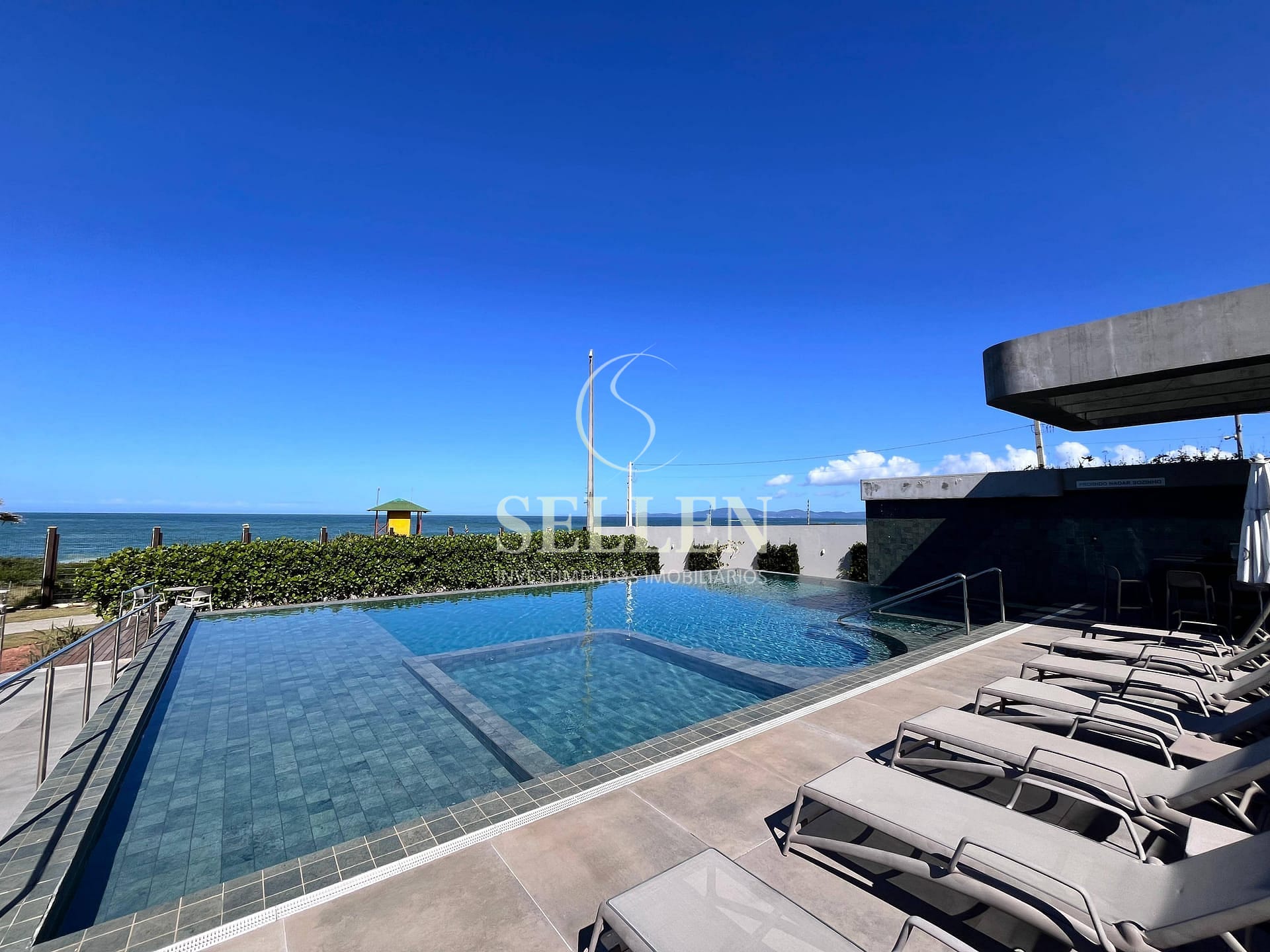 Casa à venda e aluguel com 4 quartos, 452m² - Foto 25