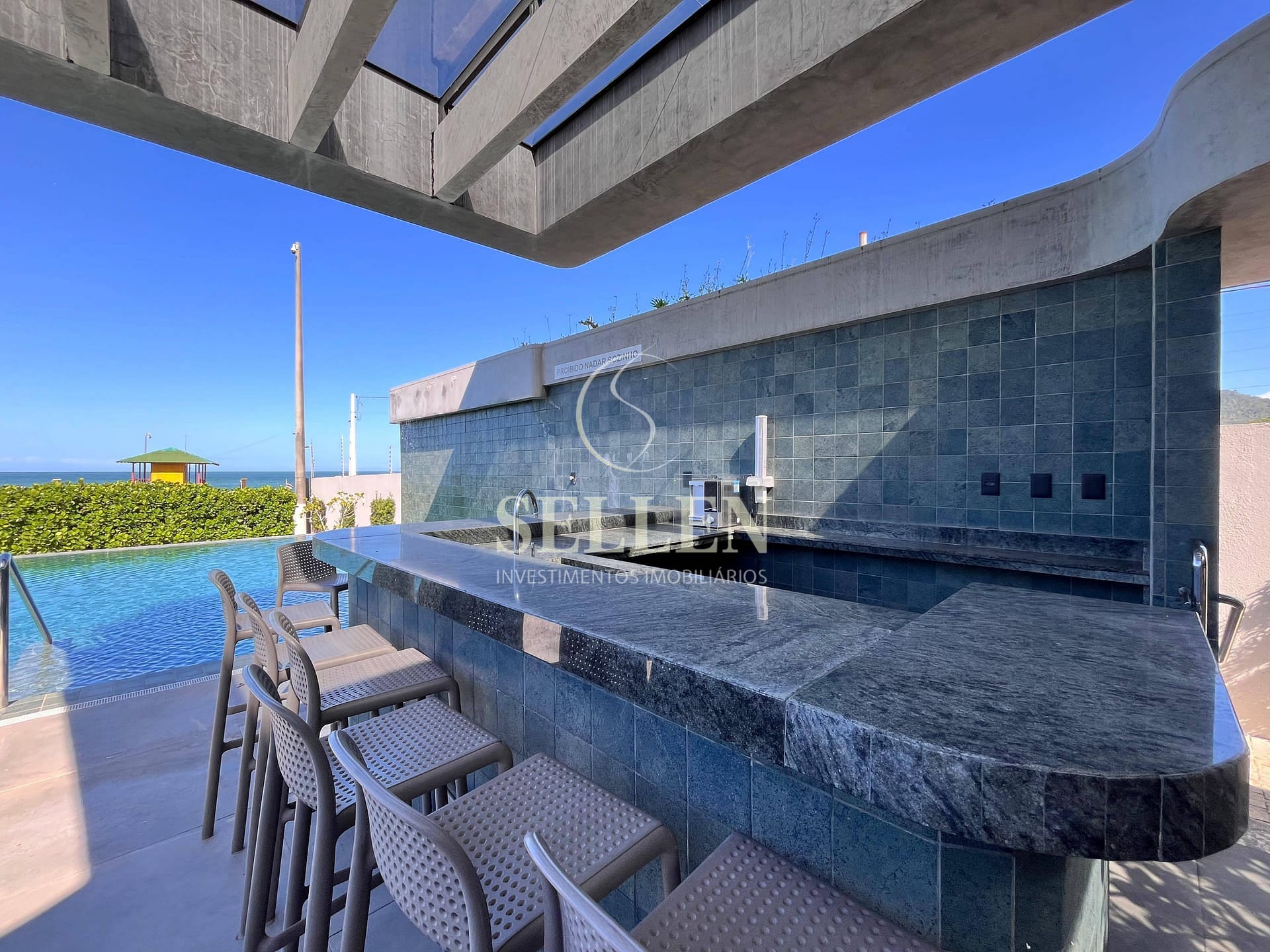 Casa à venda e aluguel com 4 quartos, 452m² - Foto 27