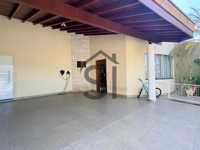 Casa com 350m² 3 quartos e 5 banheiros, à venda, no bairro Jardim Ipiranga em Americana