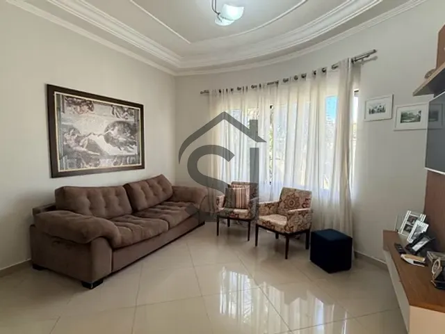 Casa com 350m² 3 quartos e 5 banheiros, à venda, no bairro Jardim Ipiranga em Americana
