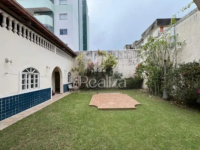 Casa com 360m² 4 quartos e 6 banheiros, à venda, no bairro Pontal em Ilhéus