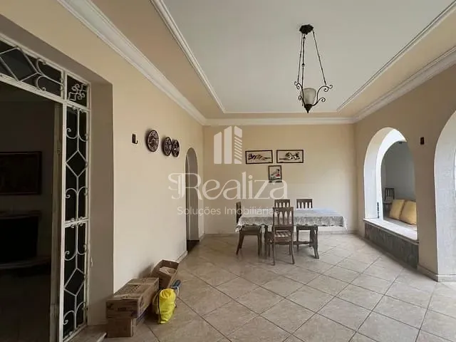 Casa com 360m² 4 quartos e 6 banheiros, à venda, no bairro Pontal em Ilhéus