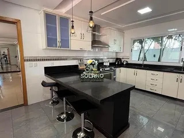 Casa com 391m² 4 quartos e 5 banheiros, à venda, no bairro Residencial Granville em Goiânia