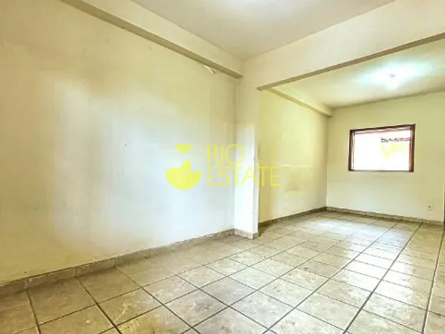 Casa com 201m² 3 quartos e 4 banheiros, à venda, no bairro Sessenta em Volta Redonda