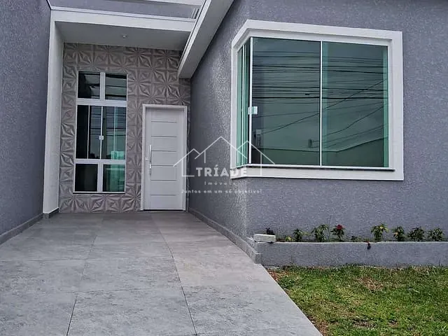 Casa com 180m² 3 quartos e 1 banheiro, à venda, no bairro Estação em Araucária