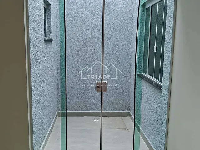 Casa com 180m² 3 quartos e 1 banheiro, à venda, no bairro Estação em Araucária