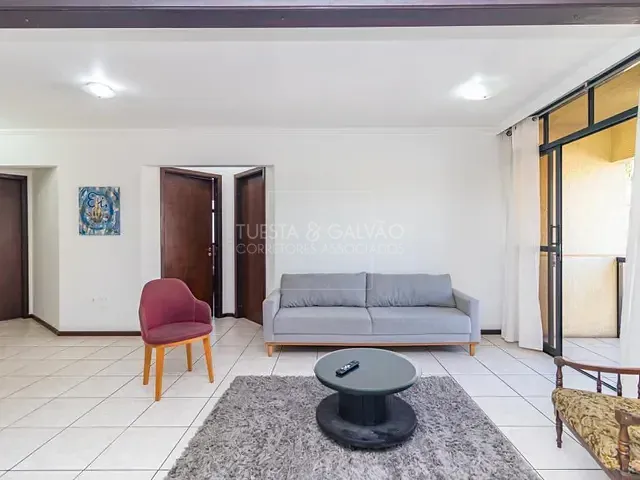 Casa com 150m² 3 quartos e 3 banheiros, à venda, no bairro Hauer em Curitiba