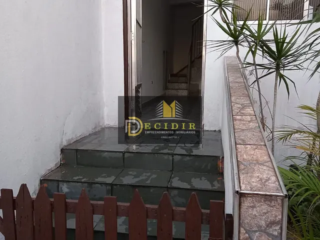 Casa com 180m² 6 quartos e 4 banheiros, à venda, no bairro Vila Monte Santo em São Paulo