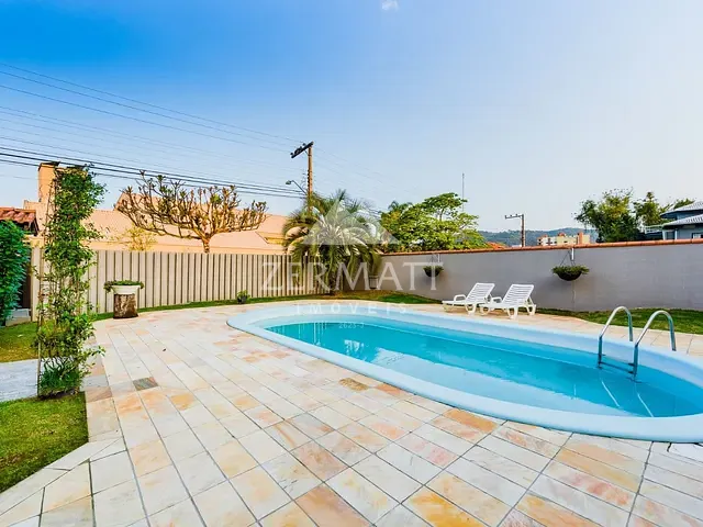 Casa com 976m² 4 quartos e 4 banheiros, à venda, no bairro Vorstadt em Blumenau