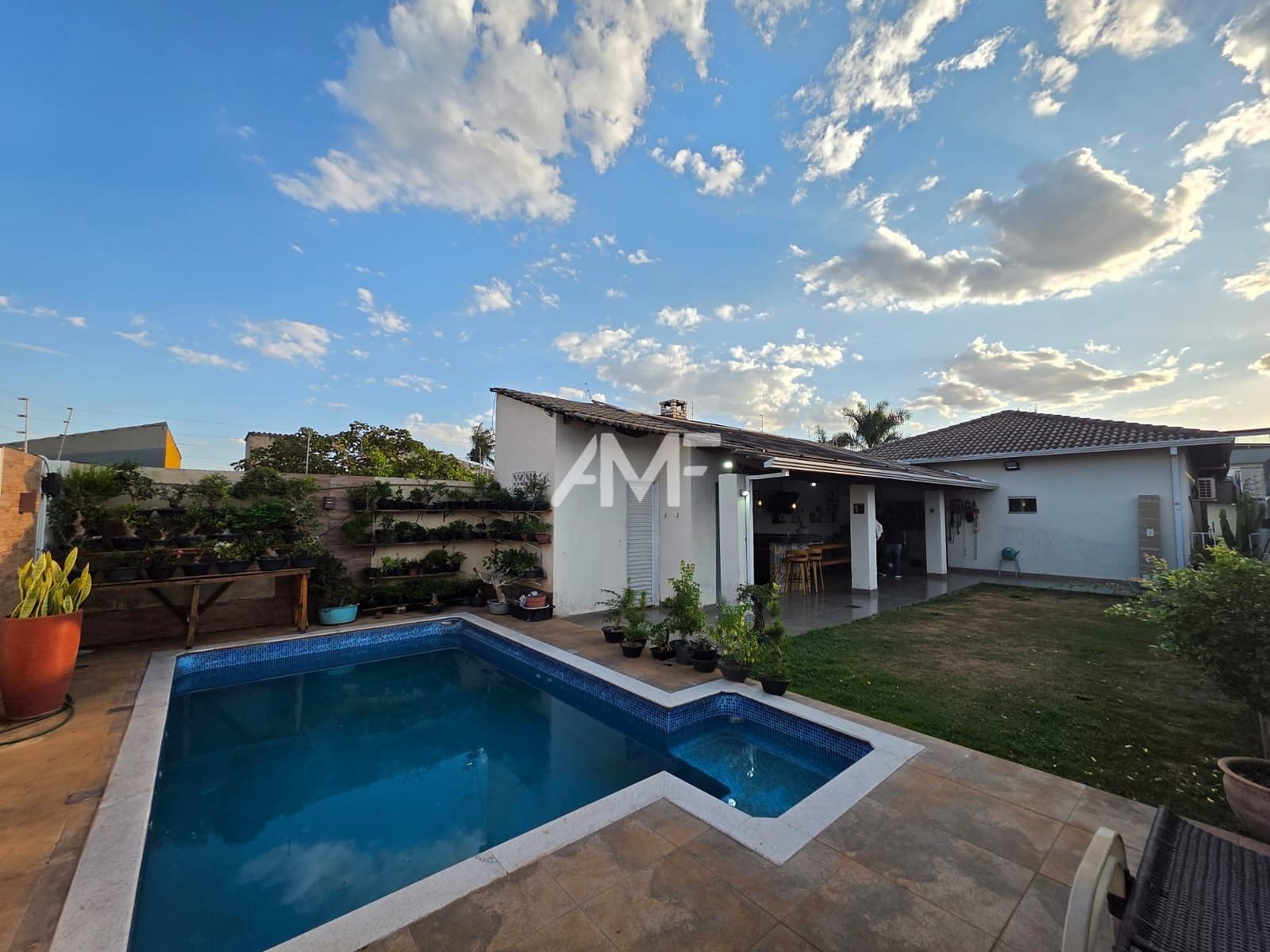 Casa à venda com 3 quartos, 229m² - Foto 21