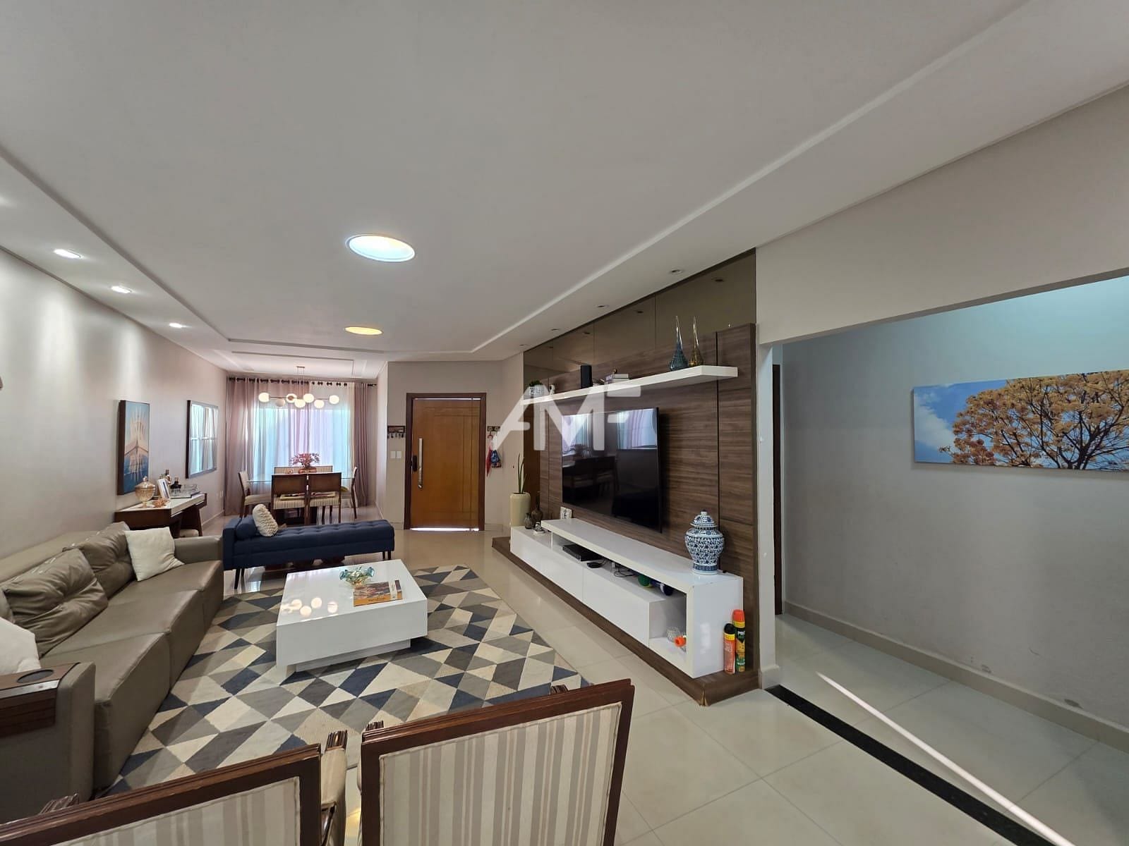Casa à venda com 3 quartos, 229m² - Foto 16