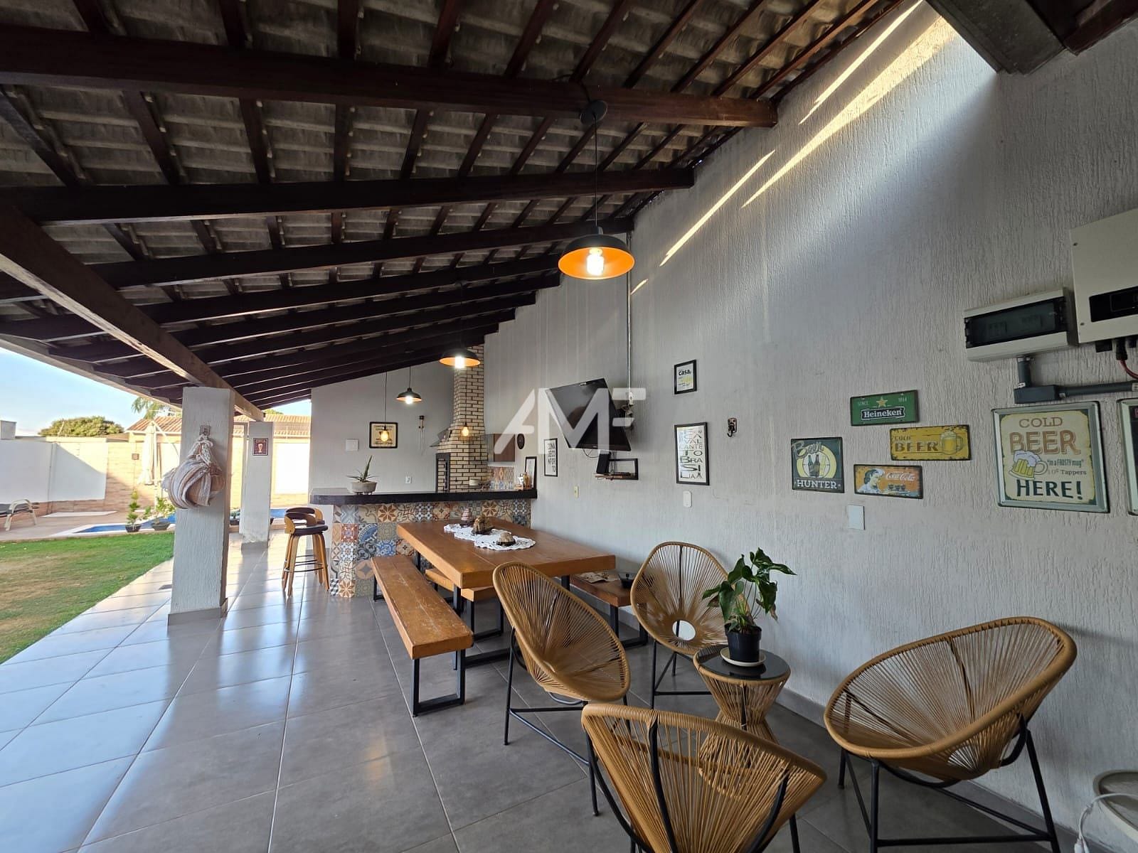 Casa à venda com 3 quartos, 229m² - Foto 24