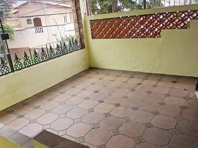 Casa 2 quartos e 2 banheiros, à venda, no bairro Parque Oratório em Santo André