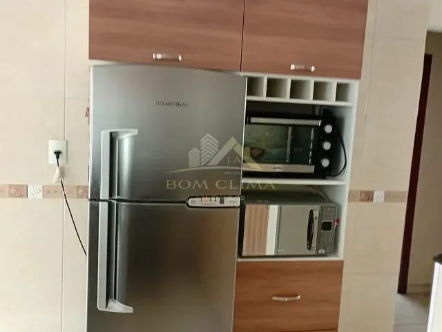 Casa com 432m² 3 quartos e 4 banheiros, à venda, no bairro Bandeirantes em Juiz de Fora