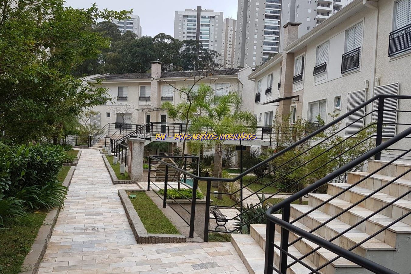 Casa, 3 quartos, 106 m² - Foto 1