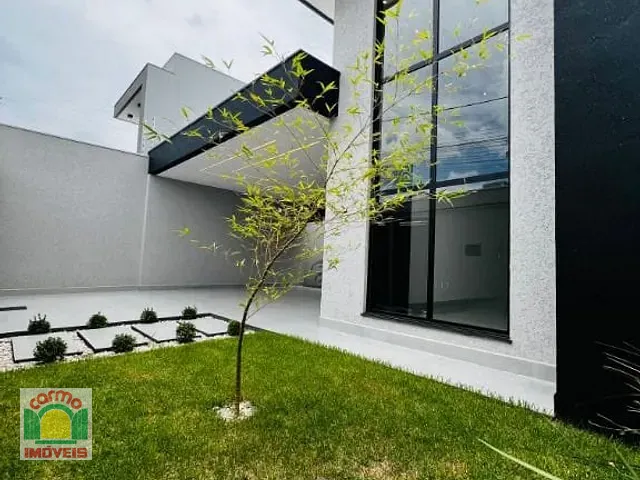 Casa com 200m² 3 quartos e 3 banheiros, à venda, no bairro Residencial Tangará em Anápolis