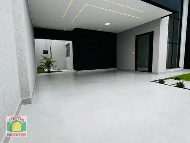 Casa com 200m² 3 quartos e 3 banheiros, à venda, no bairro Residencial Tangará em Anápolis