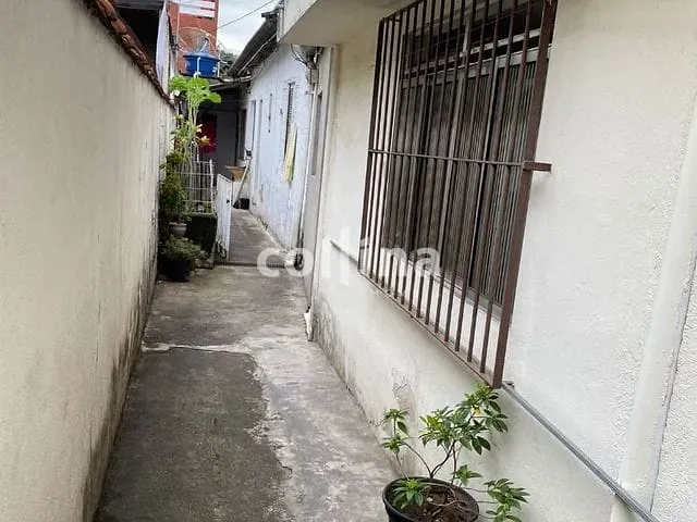Casa com 150m² 5 quartos e 4 banheiros, à venda, no bairro Jardim das Flores em Osasco