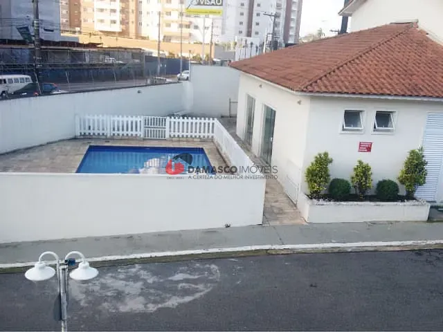 Casa com 137m² 3 quartos e 1 banheiro, à venda, no bairro Vila Homero Thon em Santo André