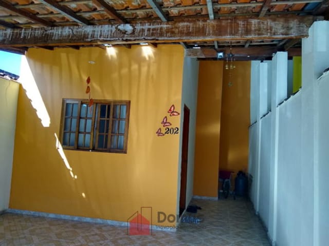 Casa com 125m², à venda, no bairro Residencial e Comercial Cidade Morumbi em Pindamonhangaba