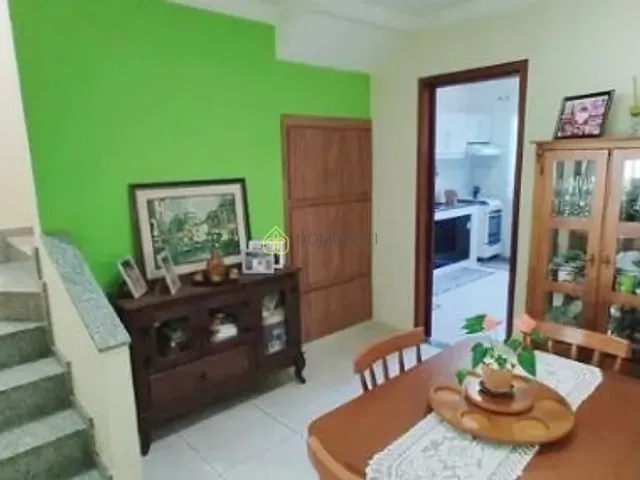 Casa com 200m² 4 quartos e 4 banheiros, à venda, no bairro Santo Agostinho em Volta Redonda