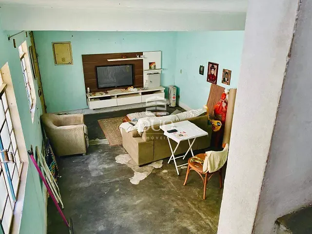 Casa com 150m² 3 quartos e 2 banheiros, à venda, no bairro Jardim Santa Brígida em Carapicuíba